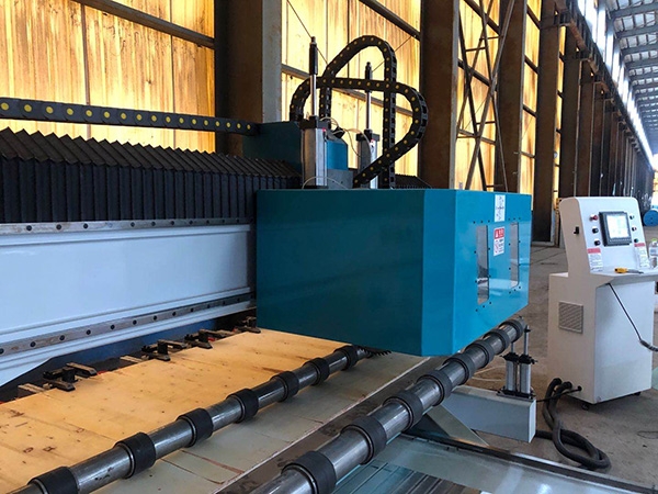 客戶試機(jī)現(xiàn)場-濱州客戶工廠